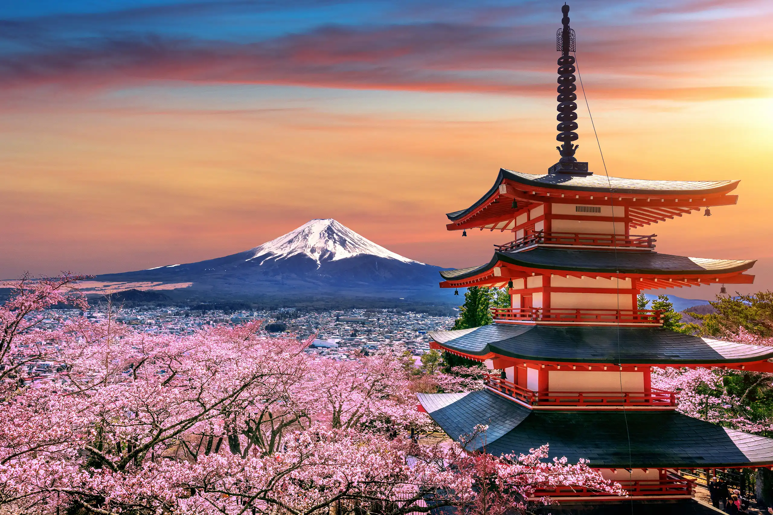 Pagode Chureito et Mont Fuji au coucher du soleil - Voyager Mieux